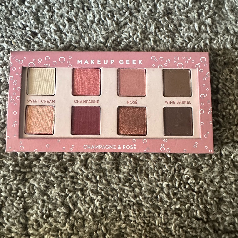 Makeup Geek Sweet Cream & Wine Barrel Eyeshadow Palette